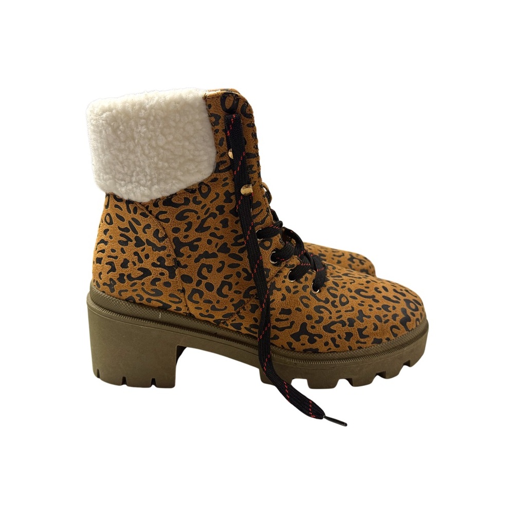 Olivia Miller Leopard Print Women's Boots with Faux Fur Lining - Picture 3 of 9